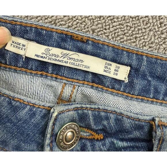 Zara Premium Jeans Women 6 Boyfriend Slim Fit Embroidered Patches Distressed - Picture 3 of 11